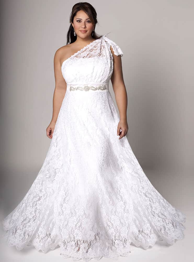 Guide to Plus Size Wedding Dress Lengths and Hems