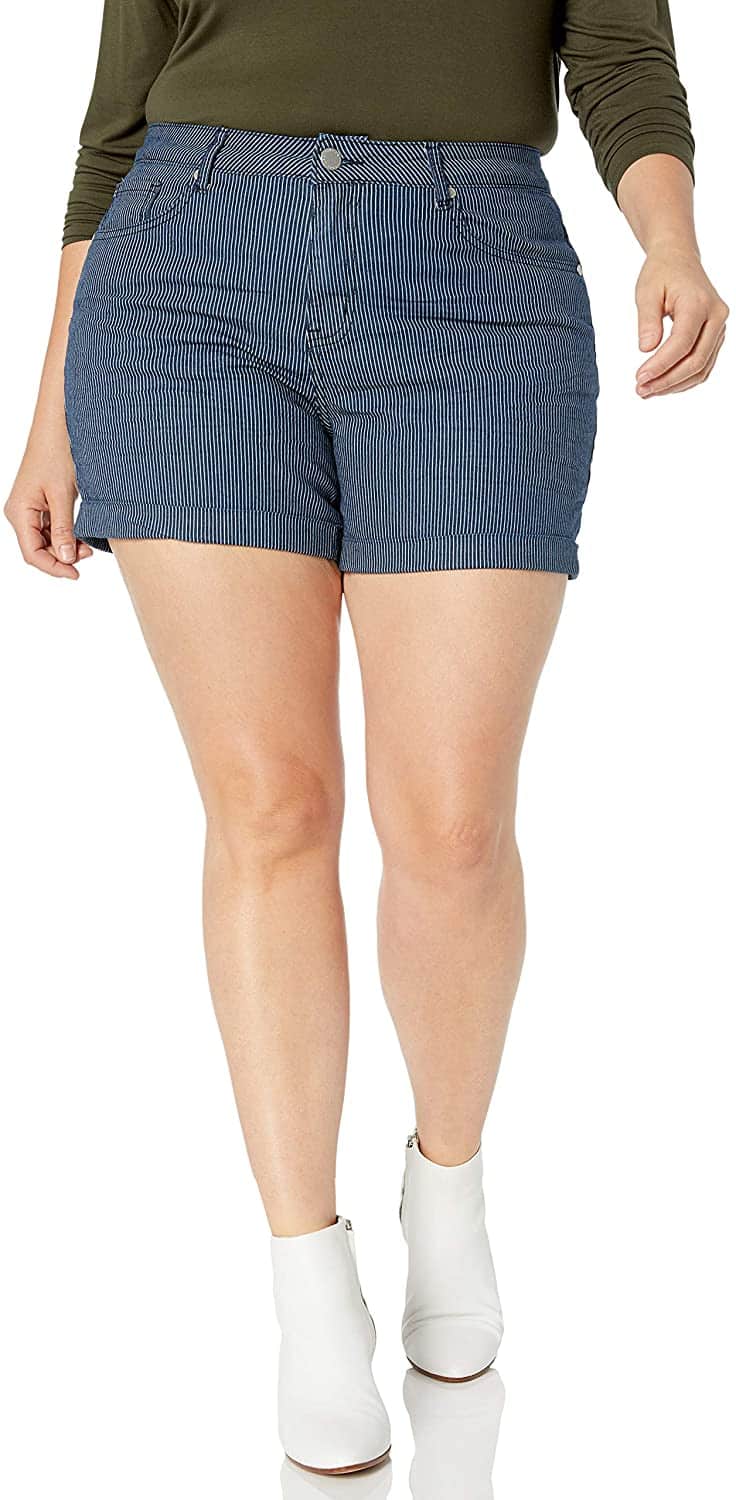 Plus Size Mid Length Shorts 01