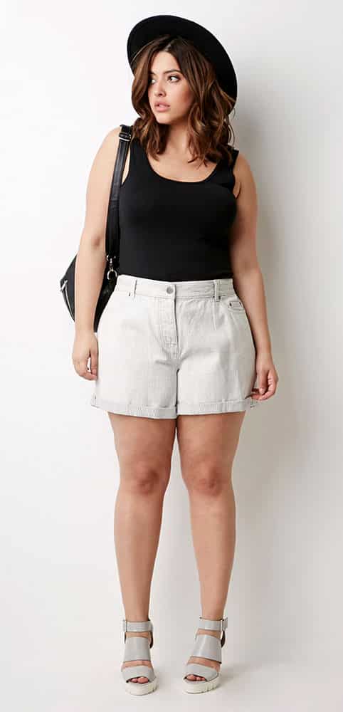 best khaki shorts for big thighs