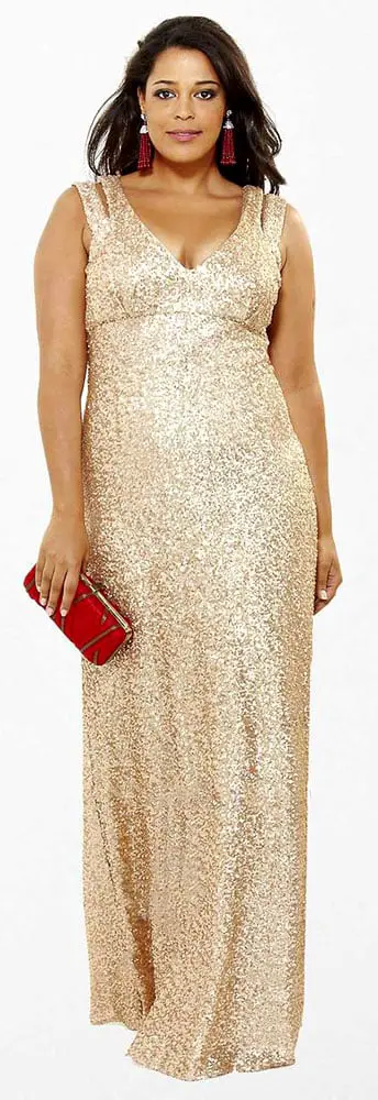 Plunging Neckline Plus Size Prom Dress 02