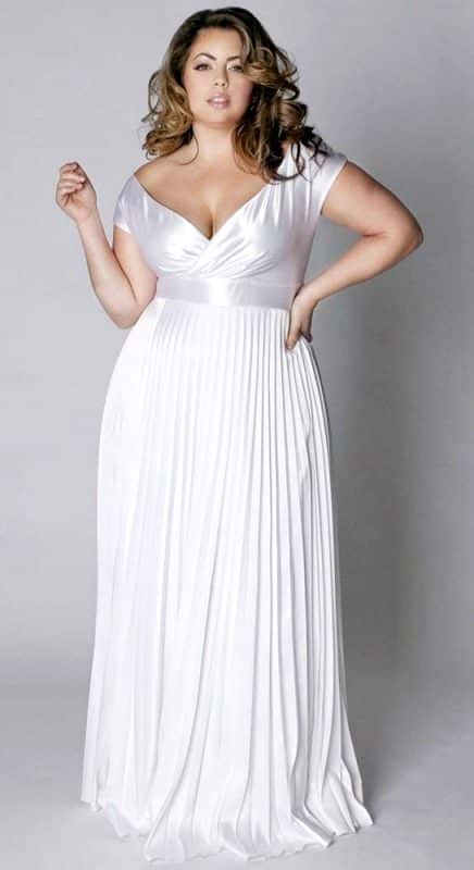 The In’s and Out’s Of Plus Size Bridesmaids Dresses - CurvyPlus