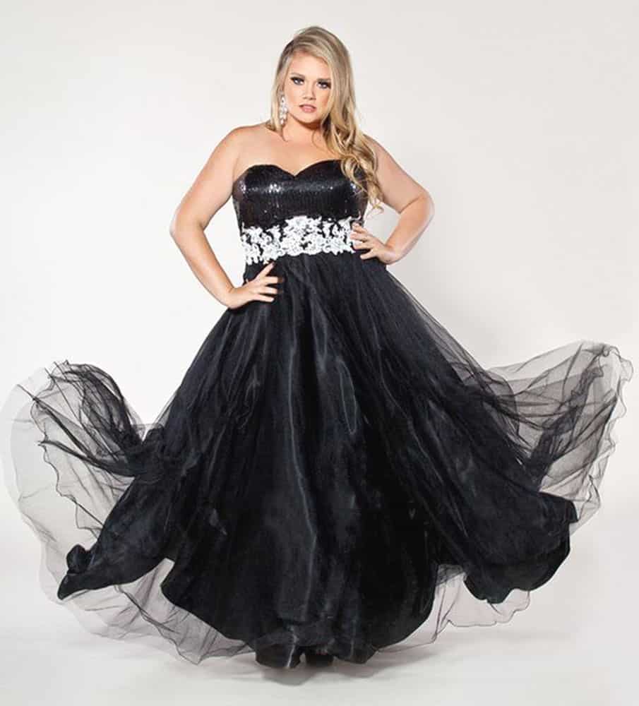 Exquisite Evening Wear For Plus Size Beauties - CurvyPlus