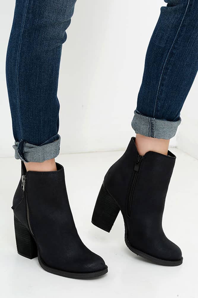 Ankle Boots 01