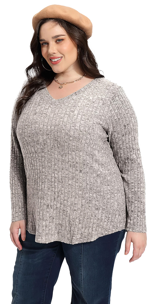 Plus Size Wardrobe Staples - Sweater - 04