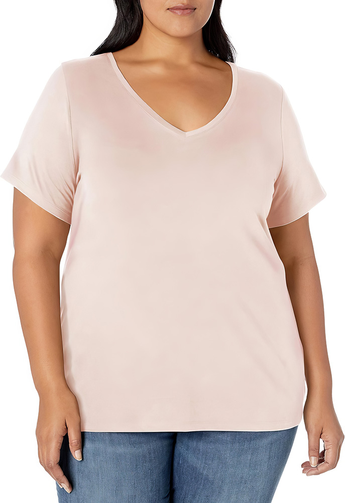 Plus Size Wardrobe Staples - T-Shirt - 03